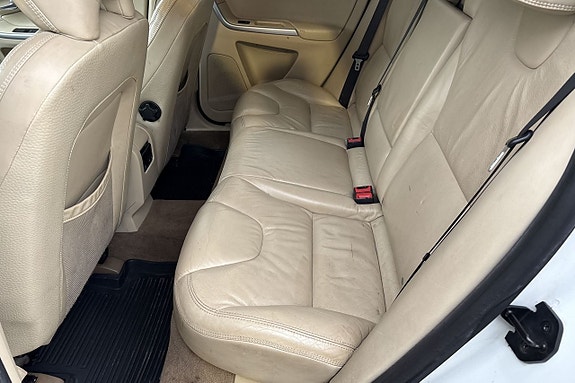 Volvo XC60 16 of 20
