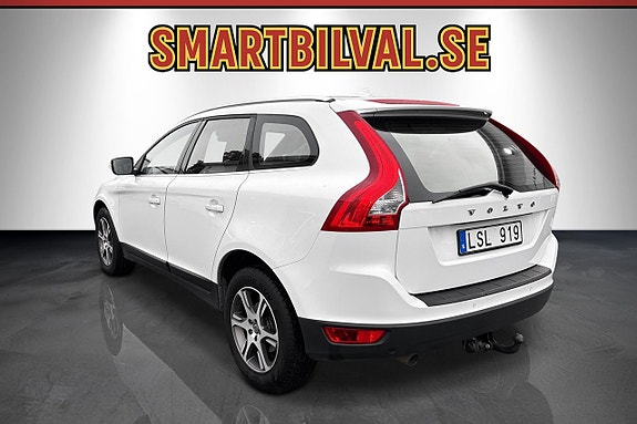 Volvo XC60 3 of 20