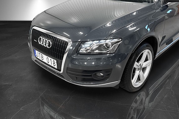 Audi Q5 3 of 23