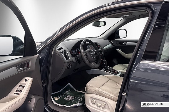 Audi Q5 10 of 23