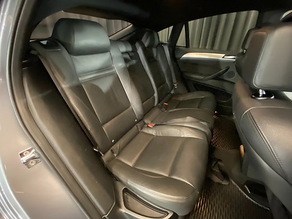 BMW X6 10 of 30