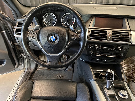 BMW X6 11 of 30