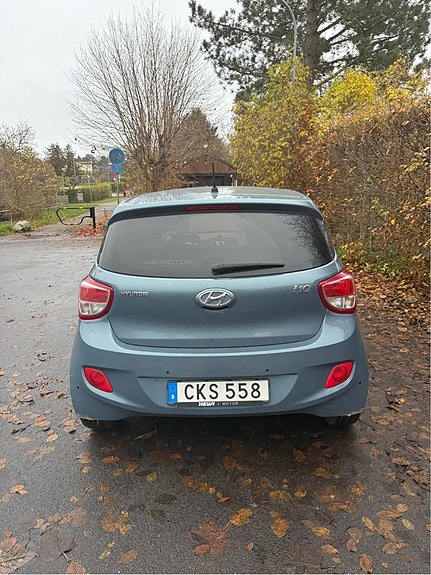 Hyundai i10 5 of 16