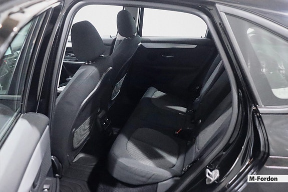 BMW 225xe 10 of 19
