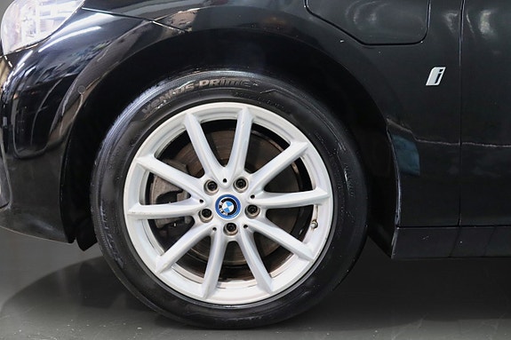 BMW 225xe 7 of 19