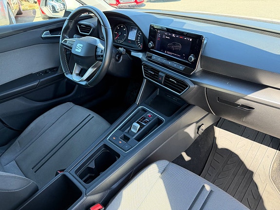 Seat Leon 9 of 27