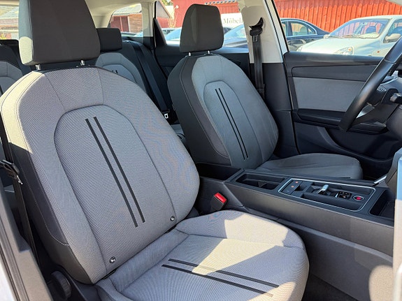 Seat Leon 10 of 27