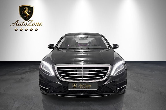 Mercedes-Benz S350 3 of 5