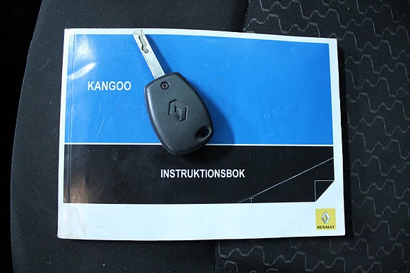 Renault Kangoo Express 16 of 16