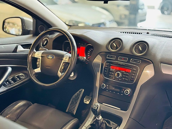 Ford Mondeo 11 of 20