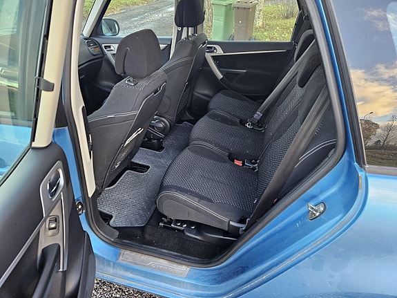 Citroen C4 Picasso 5 of 5