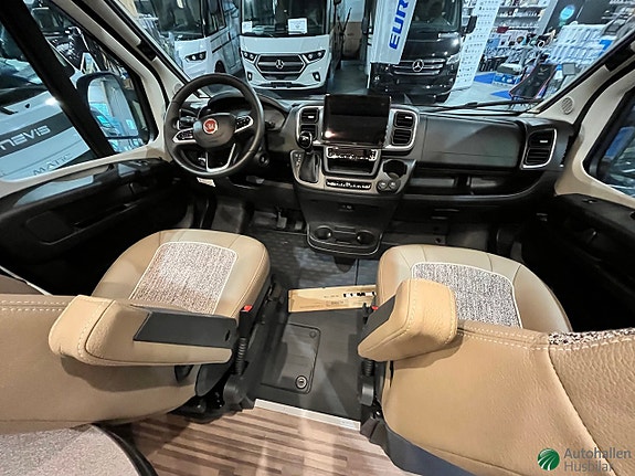 Carthago Van 640 LE charming GT 35L KAMPANJPRIS! 4 of 9