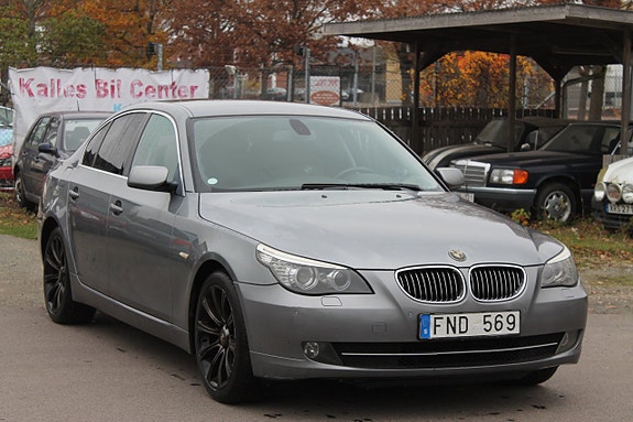 BMW 523i