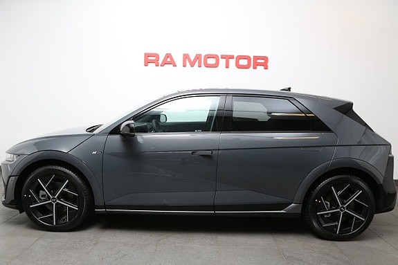 Hyundai Ioniq 5 2 of 30