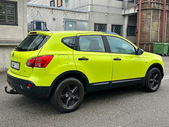 Nissan Qashqai 4 of 5