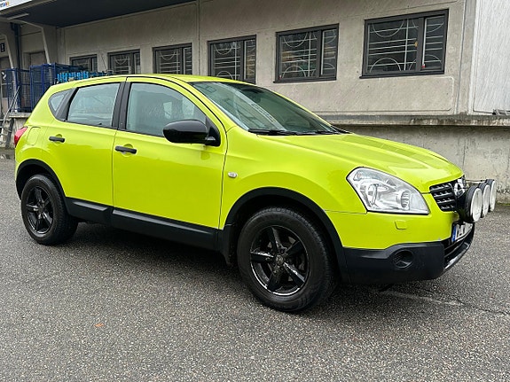 Nissan Qashqai 2 of 5