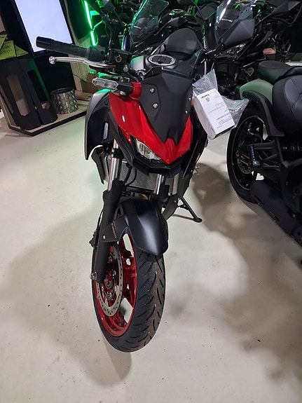 Kawasaki z500 se 2 of 3