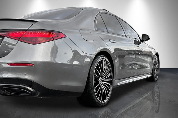Mercedes-Benz S400 d 11 of 23