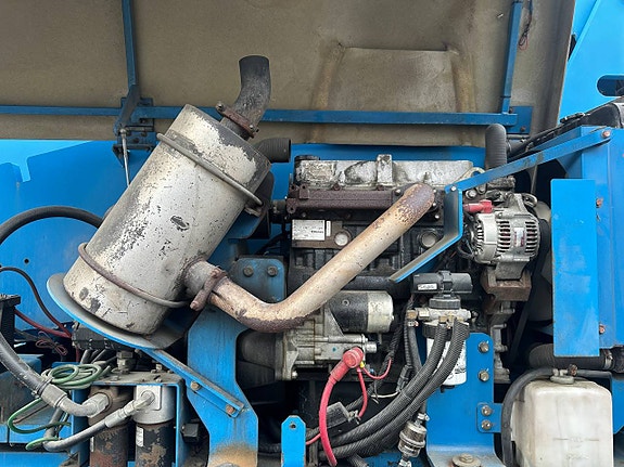 Bomlift Diesel Genie S85 7 of 8