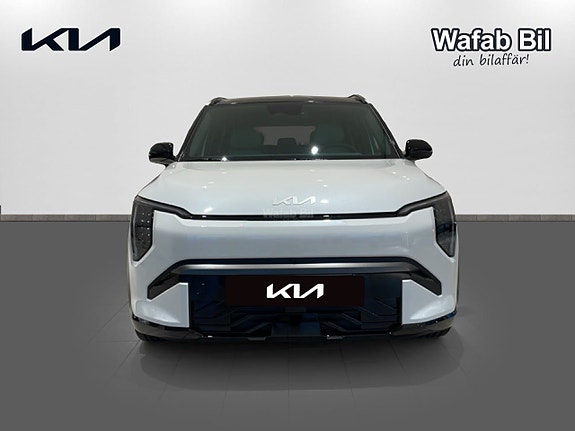 Kia EV3 2 of 20