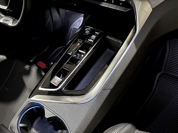 Peugeot 5008 10 of 15