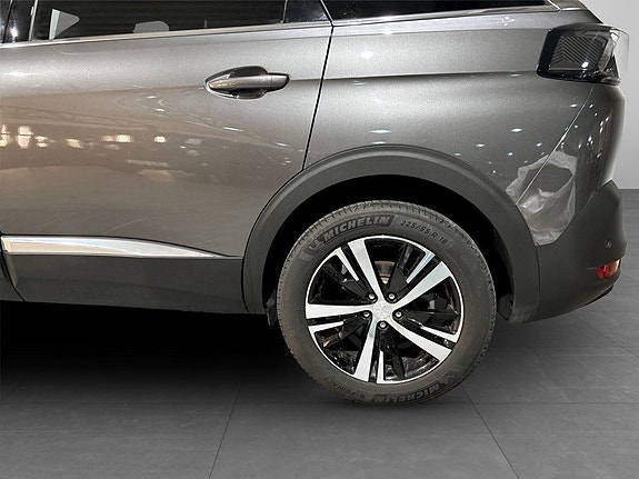 Peugeot 5008 14 of 15