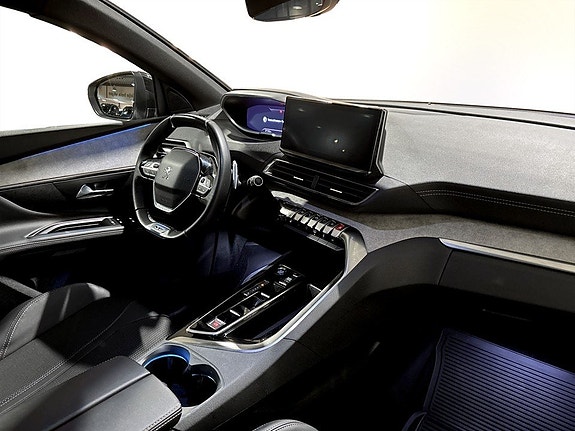 Peugeot 5008 11 of 15