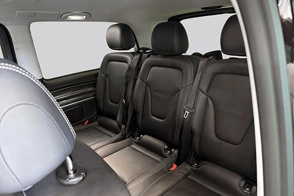 Mercedes-Benz V250 d 10 of 14