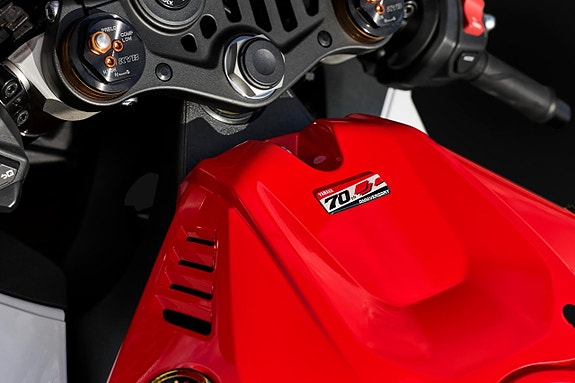 Yamaha R9 70TH Anniversary #Nyhet ; Förhandsboka redan nu# 12 of 12