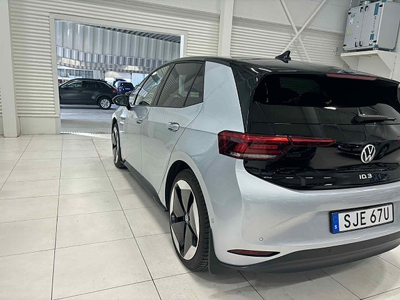 Volkswagen ID.3 6 of 14