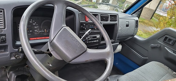 Toyota HiAce 9 of 10