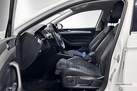 Volkswagen Passat 11 of 25