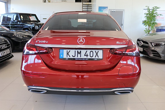 Mercedes-Benz E300 e 3 of 24