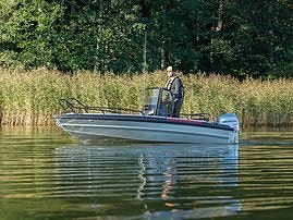 Faster 465 2026 med Suzuki DF 50, GPS