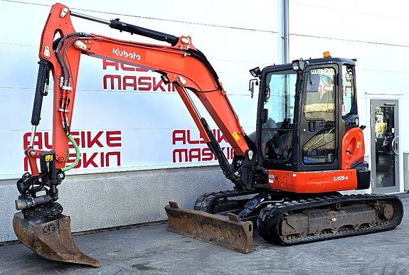 Kubota U 55-4