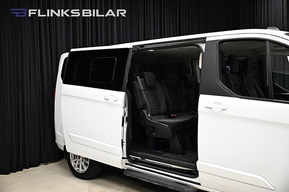 Ford Custom Tourneo 13 of 30