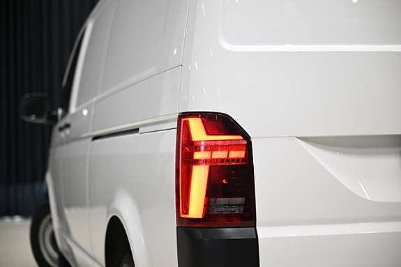 Volkswagen Transporter 15 of 30