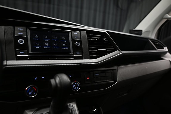 Volkswagen Transporter 30 of 30