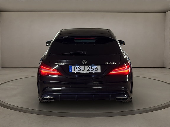 Mercedes-Benz CLA45 7 of 18