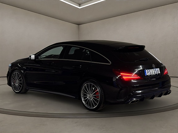 Mercedes-Benz CLA45 6 of 18
