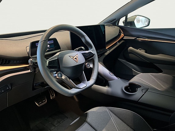 Cupra Tavascan 5 of 7