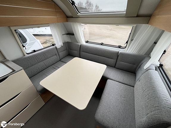 Adria ADORA 613 UT 7 of 18