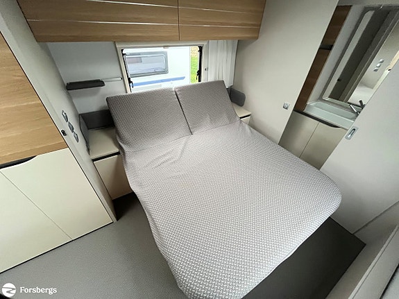 Adria ADORA 613 UT 13 of 18