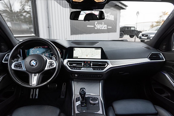 BMW 330d 12 of 22