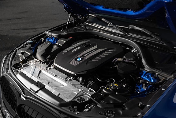 BMW 330d 20 of 22