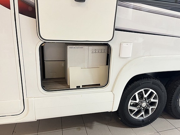 Kabe ROYAL 880 LT (Adaptiv+Ugn+ALDE+Hydraulben+AC+Solcell) 9 of 30