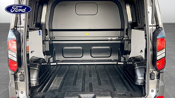 Ford Transit Custom 10 of 11