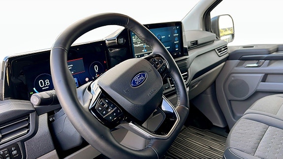 Ford Transit Custom 11 of 11