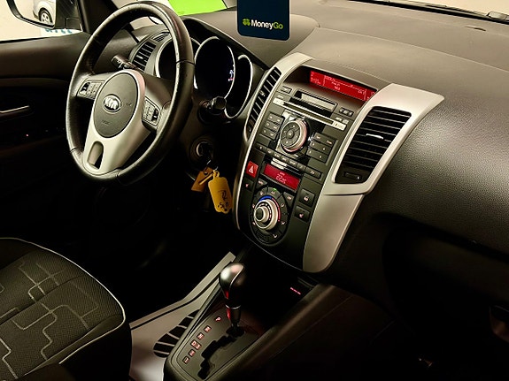 Kia Venga 10 of 13