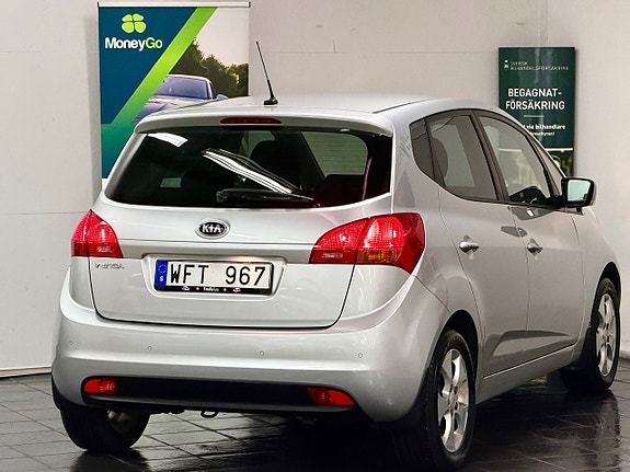 Kia Venga 4 of 13
